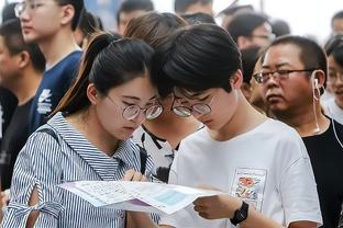 卡椒威是否还有很多同时出战机会？卢：我会找到最好的轮换方式